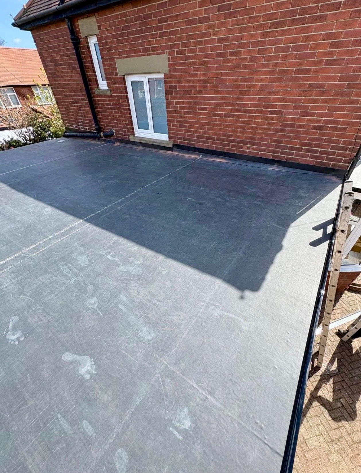 High-Performance EPDM Flat Roof